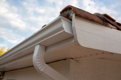 Seamless Gutter Replacement in Roseville, CA